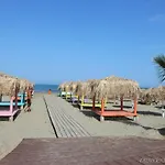 Best Western Plus Larco Отель