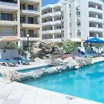 Best Western Plus Larco Отель 2*