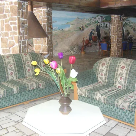 Hotel Best Western Plus Larco 2*