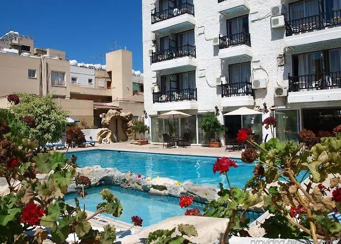 Best Western Plus Larco Larnaca