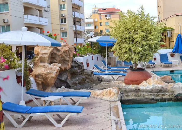 Best Western Plus Larco Hotel