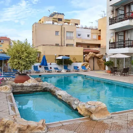 Best Western Plus Larco 2* Λάρνακα