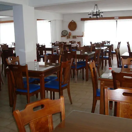 贝斯特韦斯特普拉斯拉尔科酒店 酒店