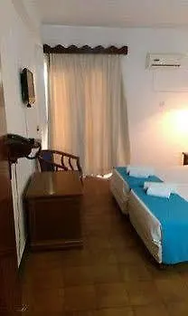 Best Western Plus Larco 2* Larnaca